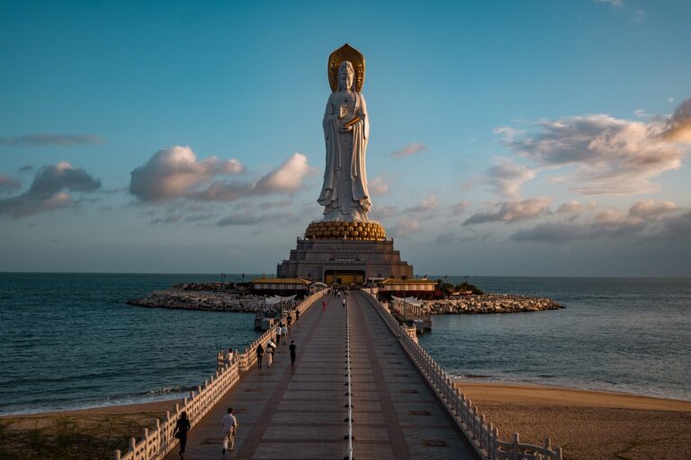 buddha, statue, coast-6870234.jpg